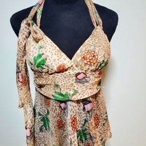 Ungaro top 100%silk New no tags.